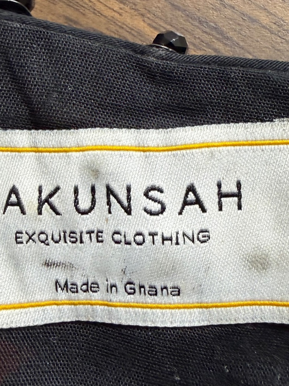 Akunsah Women’s dress from Ghana - Picture 2 of 2